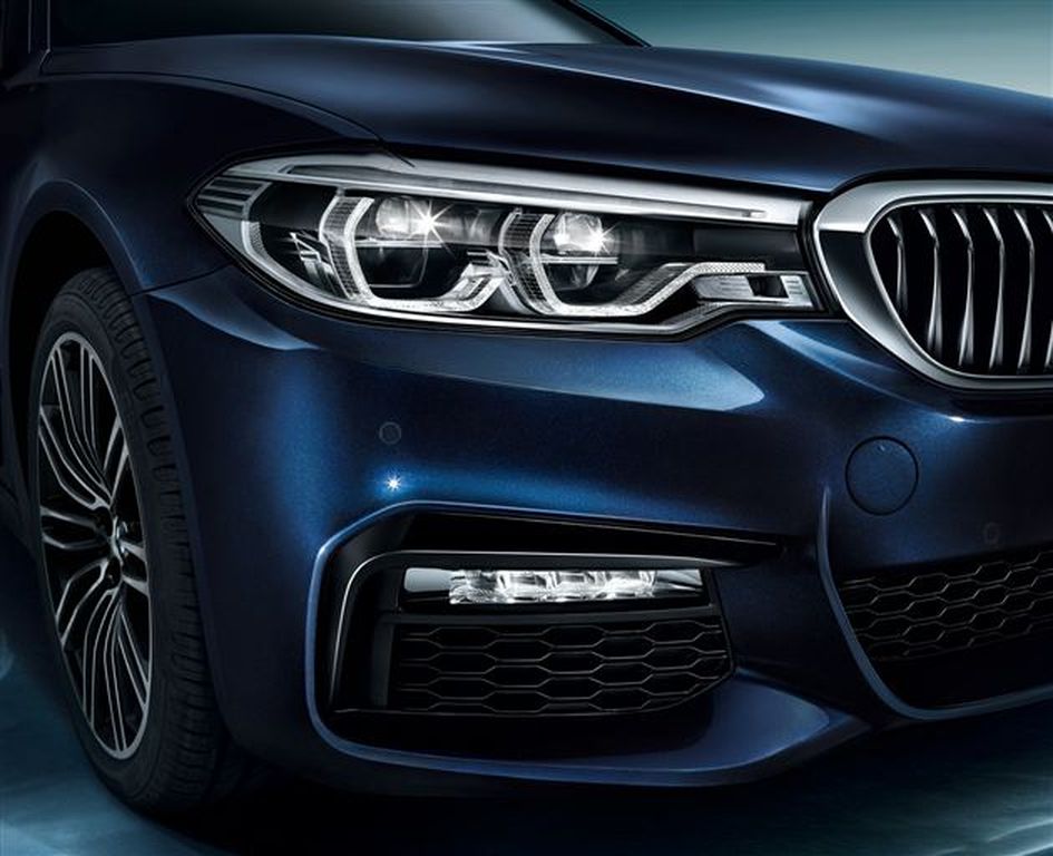 BMW 5-Series Li dành cho thị trường Trung Quốc tung ảnh chính thức