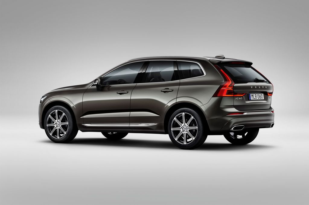 Volvo XC60 hoàn toàn mới có giá từ 1,048 tỷ VNĐ tại Anh