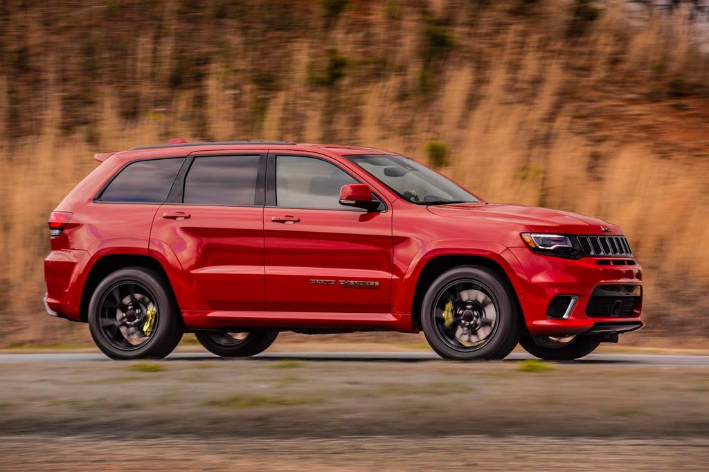 Jeep Grand Cherokee Trackhawk mạnh 707 mã lực, dẫn động 4 bánh