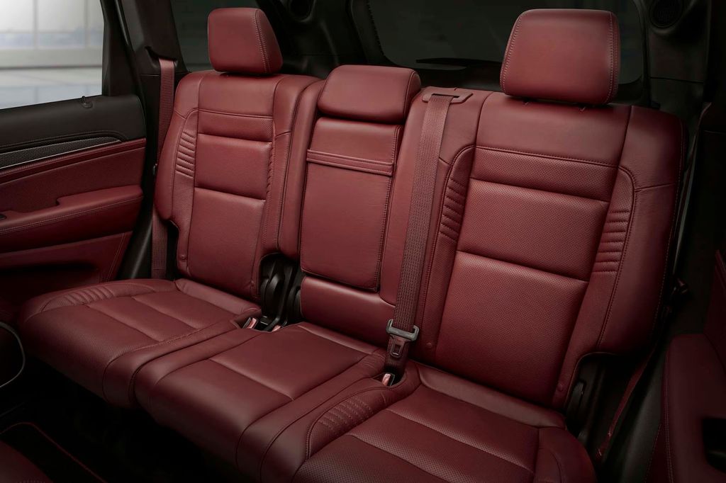 Jeep Grand Cherokee Trackhawk mạnh 707 mã lực, dẫn động 4 bánh