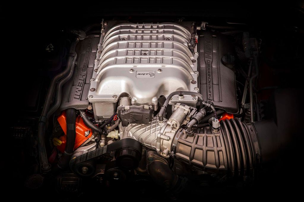 Jeep Grand Cherokee Trackhawk mạnh 707 mã lực, dẫn động 4 bánh
