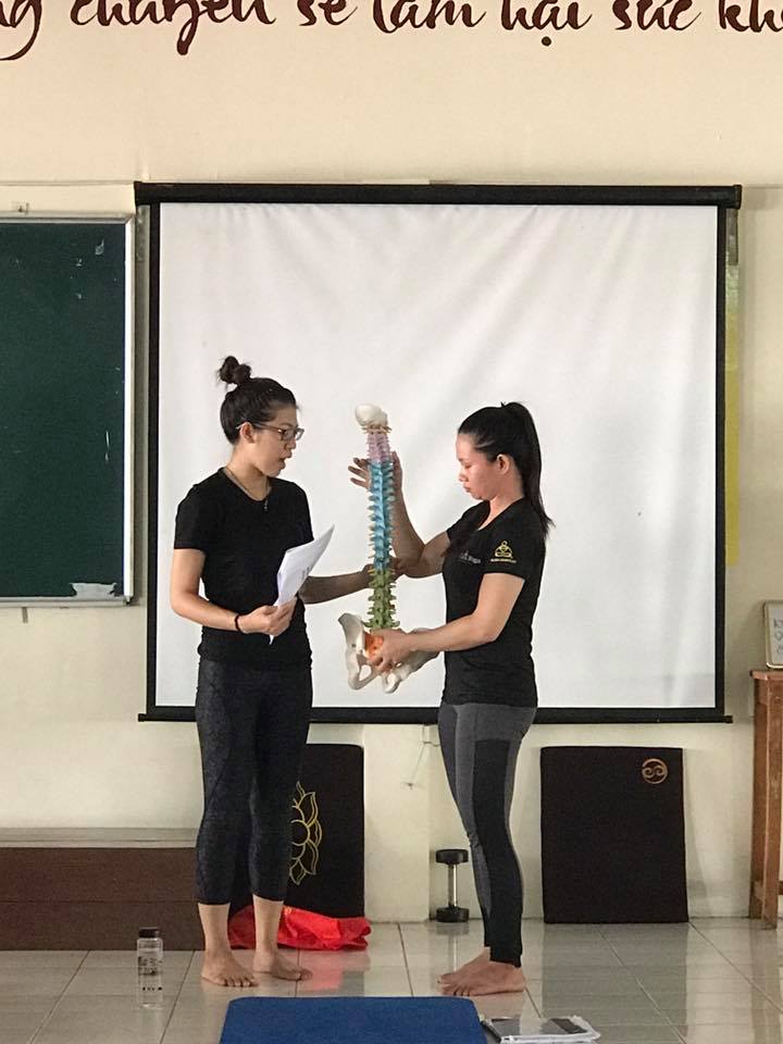 Nghề HLV Yoga: Cơ hội cho những bạn trẻ