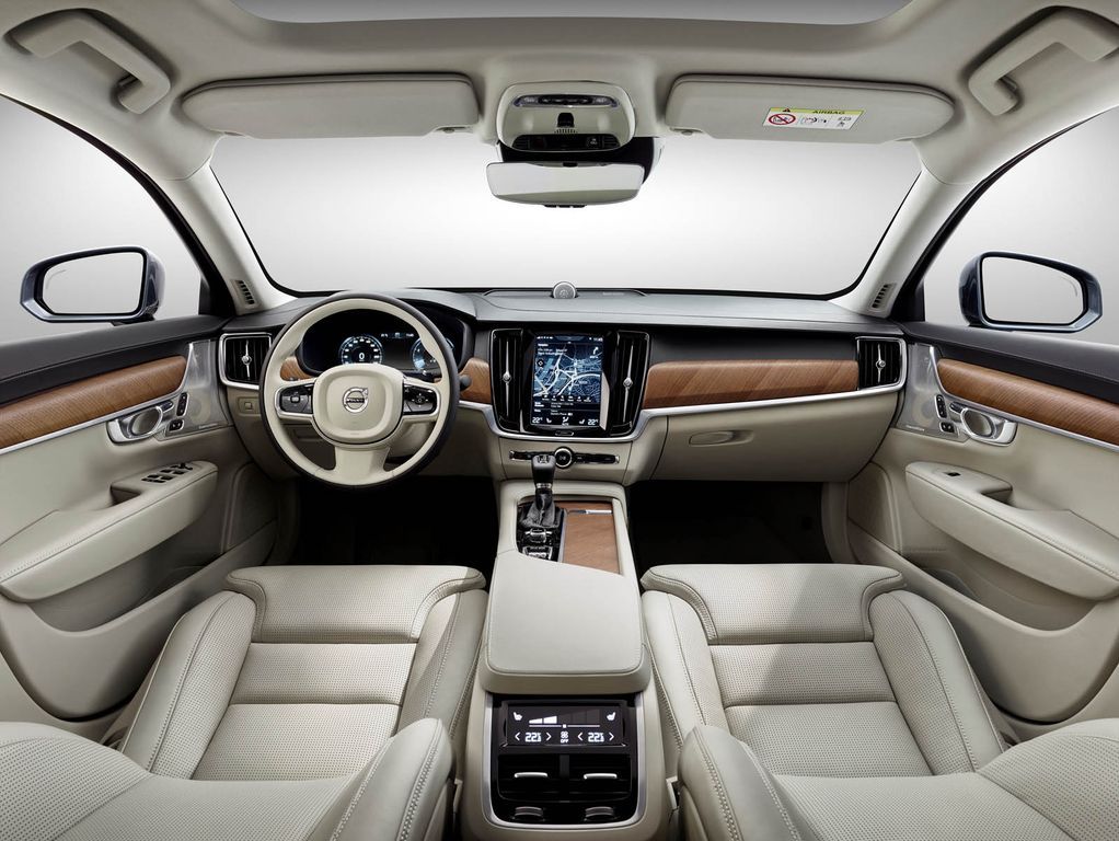 Volvo S90 2018 - chiếc sedan hàng đầu chính thức ra mắt thị trường Mỹ