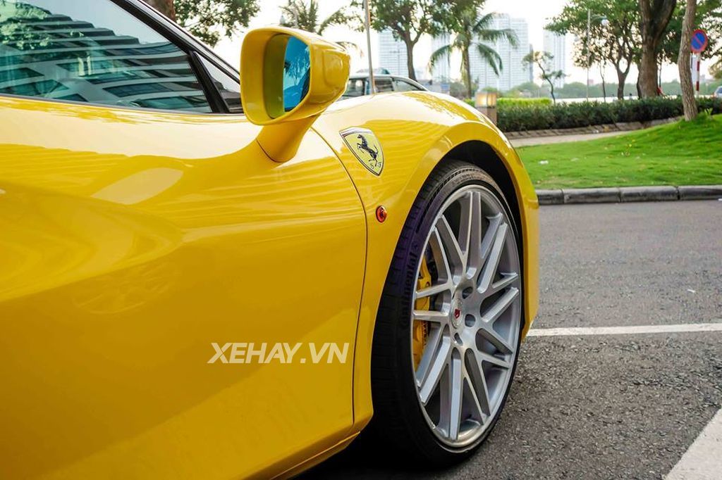 C­ường Đô La bất ngờ bổ sung Ferrari 488 GTB màu vàng vào dàn 