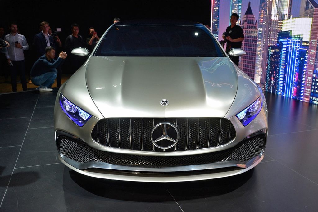 Concept A Sedan - hình mẫu sedan nhỏ gọn tương lai của Mercedes-Benz