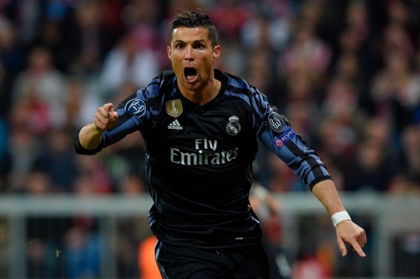 Lượt về tứ kết Champions League: Thần may mắn giúp các đội bóng thành phố Madrid
