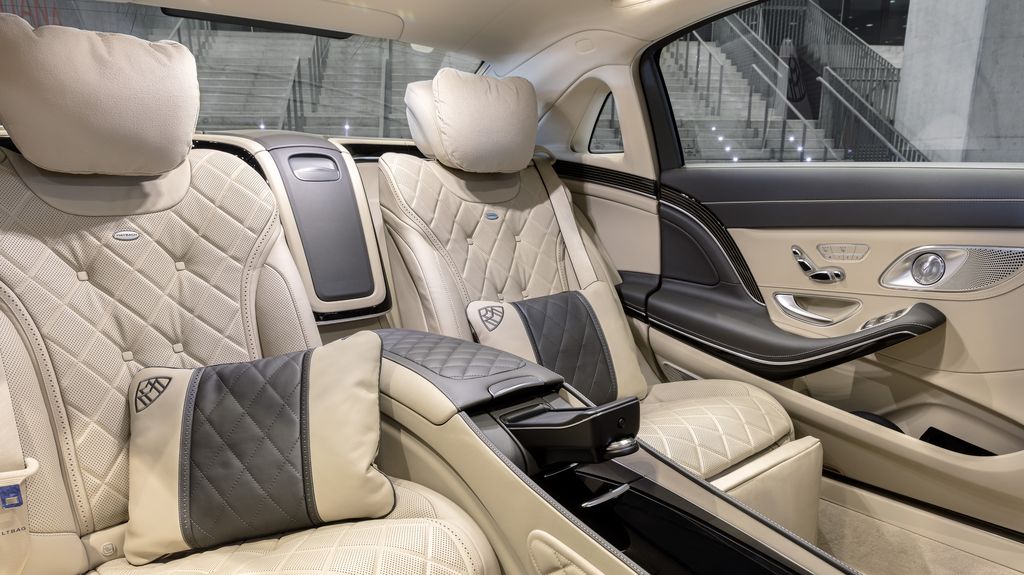 Chi tiết xe siêu sang Mercedes-Maybach S560 2018 vừa ra mắt