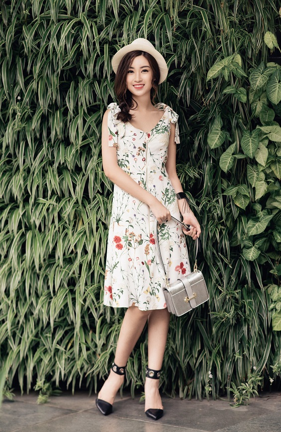 Hoa hậu Đỗ Mỹ Linh thích mặc trang phục của các nhà thiết kế và các thương hiệu trong nước