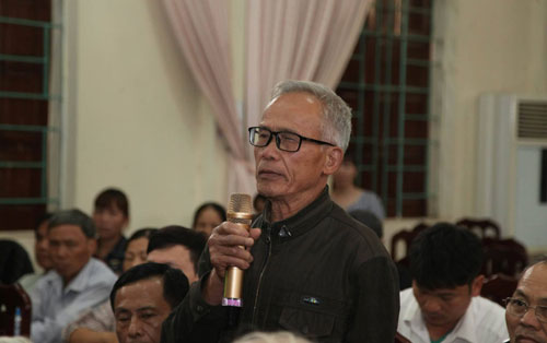 Chủ tịch Nguyễn Đức Chung đối thoại với người dân xã Đồng Tâm
