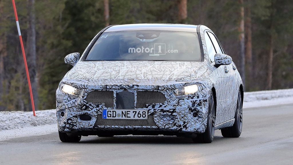 Mercedes-AMG A45 thế hệ mới được xác nhận mạnh hơn 400 mã lực