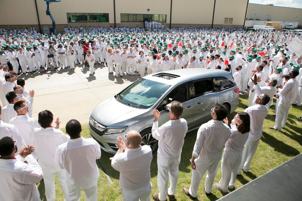 Honda Odyssey 2018 sẽ chính thức bán ra vào tháng 6/2017