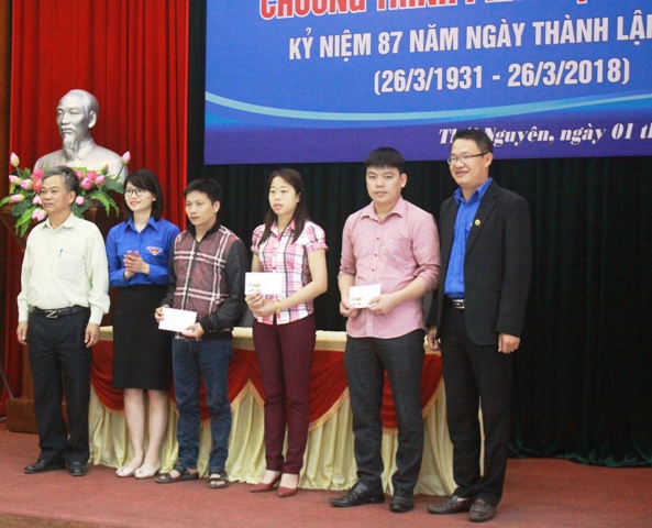 Thanh niên TKV phát động thi đua năm 2018