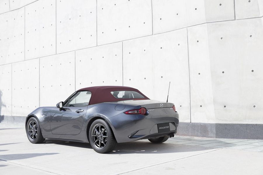 Mazda MX-5 Miata (ND2) 2019 sẽ ra mắt với công suất 181 mã lực và một vài cải tiến nhỏ