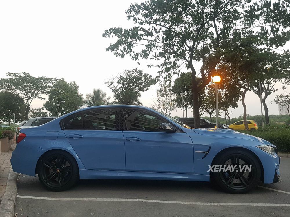 Ngắm BMW M3 sedan màu xanh Yas Marina Blue cực thu hút trên phố Sài Gòn