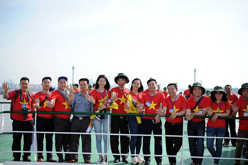 Hành trình “Tuổi trẻ vì biển đảo quê hương”