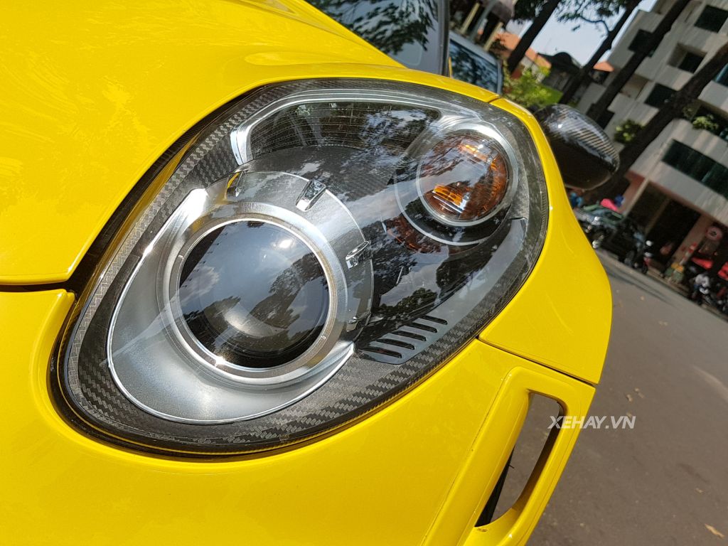 Bắt gặp Alfa Romeo 4C Launch Edition độc nhất Việt Nam đi dạo phố