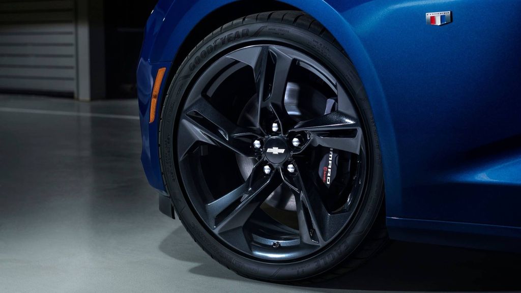 [VIDEO] Tận mắt chiêm ngưỡng Chevrolet Camaro SS 2019 ngoài đời thực