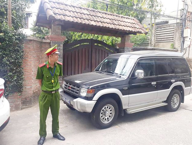 Khám xét nhà riêng 2 cựu Chủ tịch TP Đà Nẵng vừa bị khởi tố