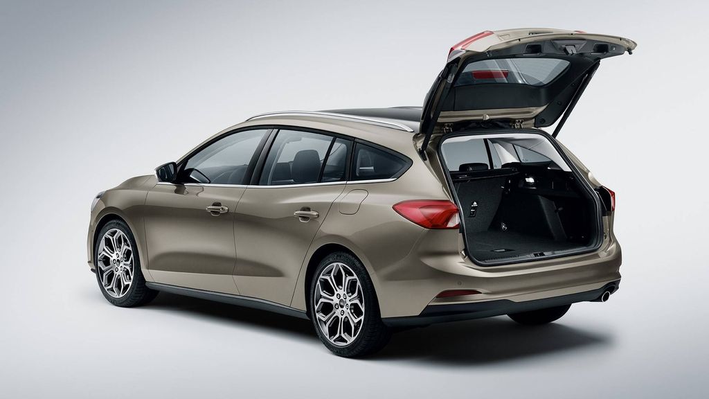 Focus 2019 là xe Ford đầu tiên sử dụng khung gầm đối đầu với kiến trúc MQB của VW