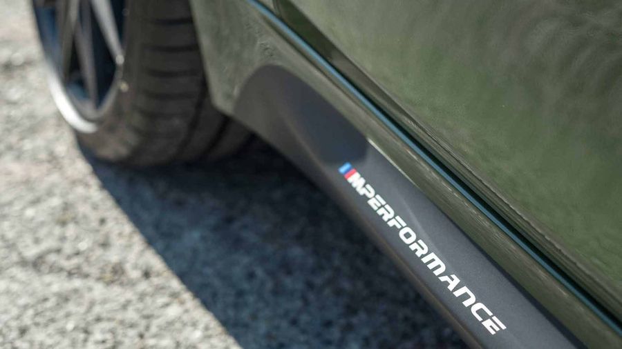 BMW M3 lạ lẫm với áo choàng Urban Green từ BMW Individual