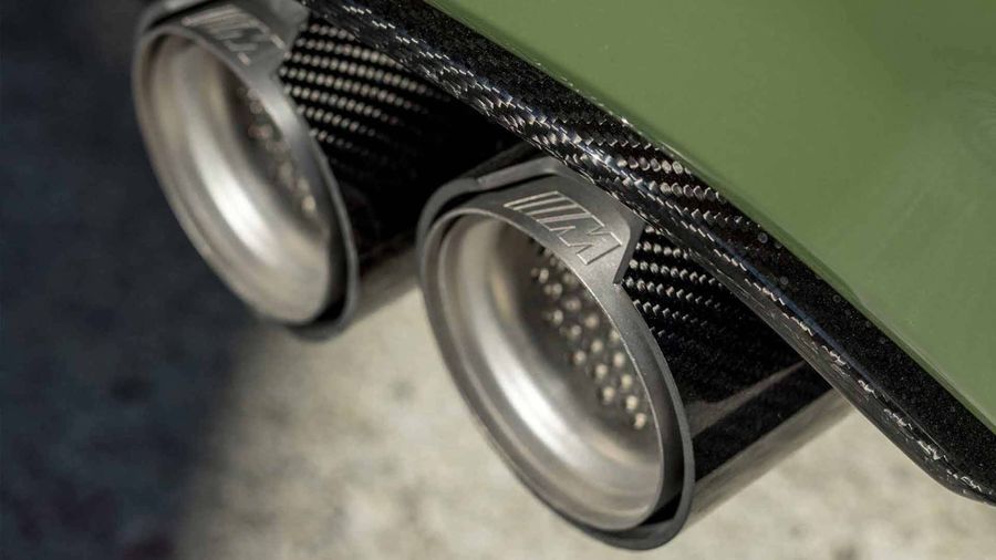 BMW M3 lạ lẫm với áo choàng Urban Green từ BMW Individual
