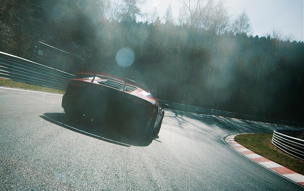 Khi cột mốc 7 phút ở Nurburgring không còn là 