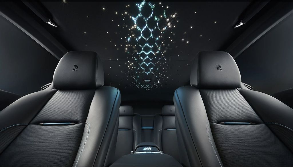 Rolls-Royce Adamas Collection khiến Black Badge trở nên 
