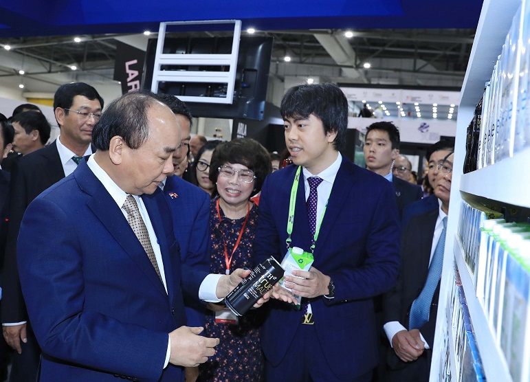 Lời khen ngợi từ Thủ tướng tại Hội chợ Food and Hotel Asia