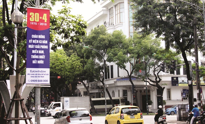Niềm vui thống nhất ngập tràn trong tim mỗi người
