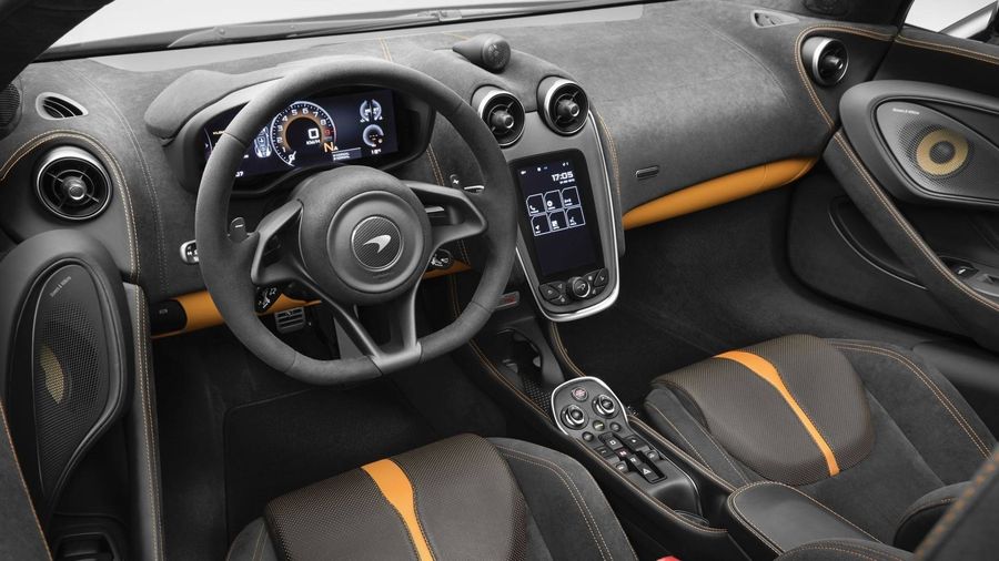 Khách hàng Mỹ đã có thể đặt mua McLaren 570S Spider Design Edition