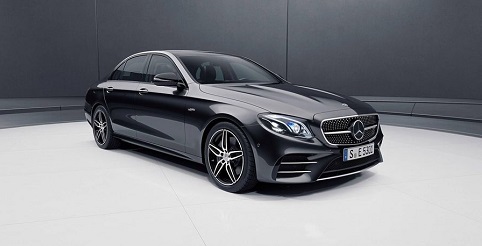 Mercedes-AMG E53 4Matic+ Saloon và Estate chốt giá từ 1,9 tỷ VNĐ