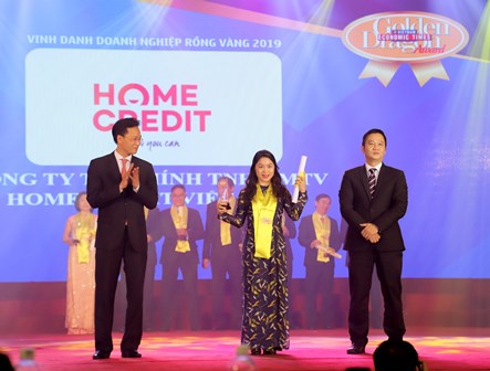 Home Credit vinh dự nhận giải thưởng Rồng Vàng lần thứ sáu liên tiếp