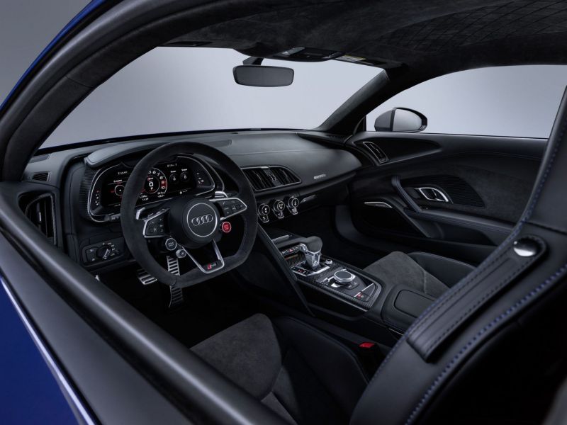 Siêu xe Audi R8 2020 ra mắt thị trường Mỹ, giá từ 3,95 tỷ VNĐ