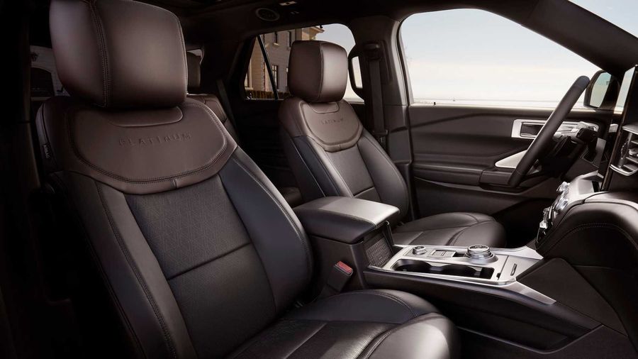 [ĐÁNH GIÁ XE] Ford Explorer 2020 cải tiến vượt trội, giá từ 788 triệu VNĐ tại Mỹ