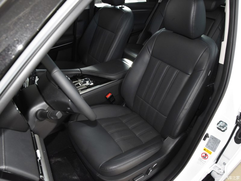 Cận cảnh SUV Cỡ lớn Changan CS95 2019 