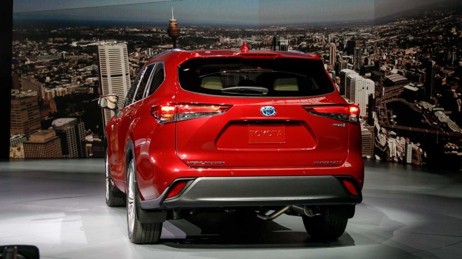 Toyota Highlander 2020 trình làng - sang trọng và cuốn hút