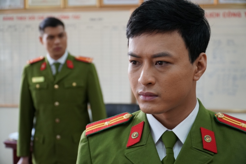 Hồng Đăng vào vai Khánh- đội trưởng đội cảnh sát hình sự