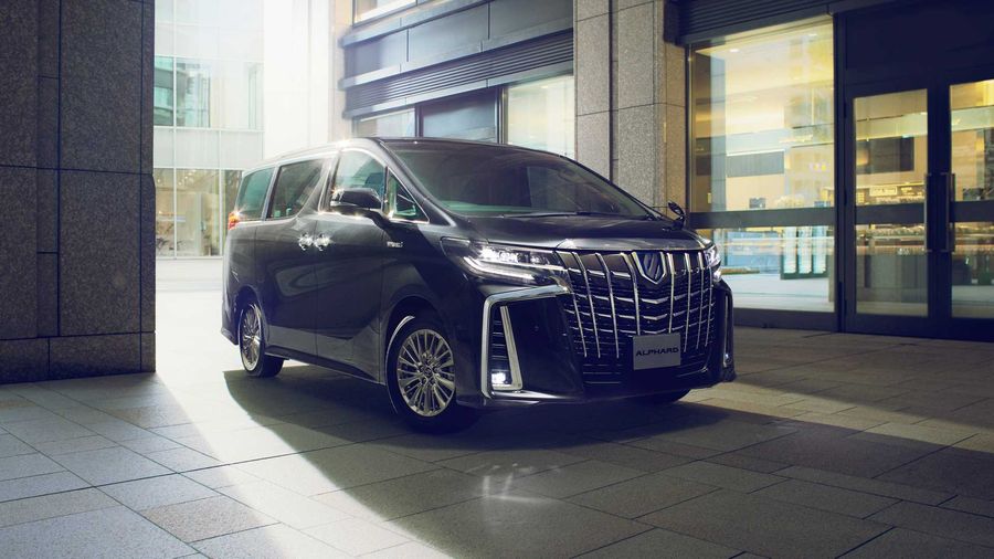 Lexus LM - Mẫu MPV đầu tiên của Lexus chuẩn bị được trình làng tại Thượng Hải