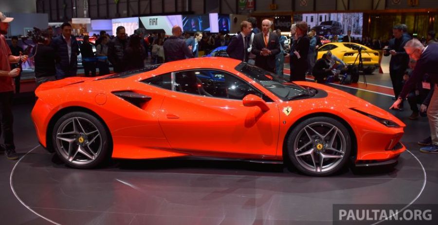 Siêu phẩm Ferrari F8 Tributo lần đầu cập bến Đông Nam Á, giá gần 6 tỷ VNĐ