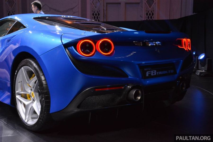 Siêu phẩm Ferrari F8 Tributo lần đầu cập bến Đông Nam Á, giá gần 6 tỷ VNĐ
