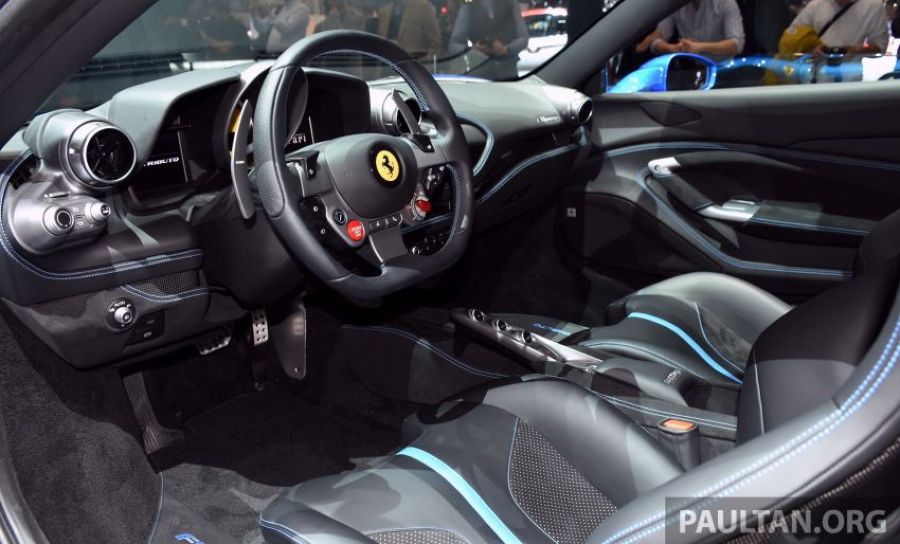 Siêu phẩm Ferrari F8 Tributo lần đầu cập bến Đông Nam Á, giá gần 6 tỷ VNĐ
