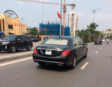 Mercedes-Maybach S600 Pullman của Chủ tịch tập đoàn FLC đã ra biển trắng