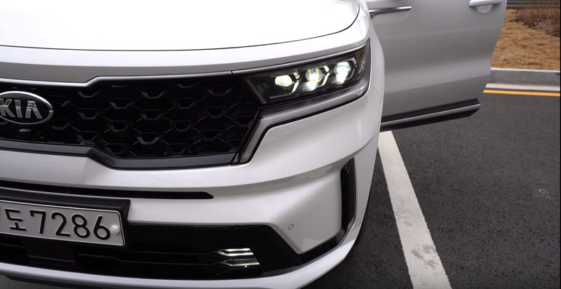 Đánh giá nhanh “hàng nóng” Kia Sorento 2021, chỉ chờ ngày về Việt Nam