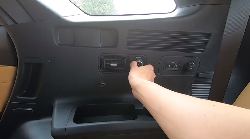 Đánh giá nhanh “hàng nóng” Kia Sorento 2021, chỉ chờ ngày về Việt Nam