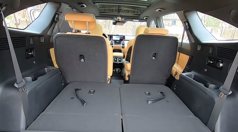 Đánh giá nhanh “hàng nóng” Kia Sorento 2021, chỉ chờ ngày về Việt Nam