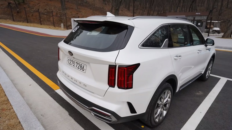 Đánh giá nhanh “hàng nóng” Kia Sorento 2021, chỉ chờ ngày về Việt Nam