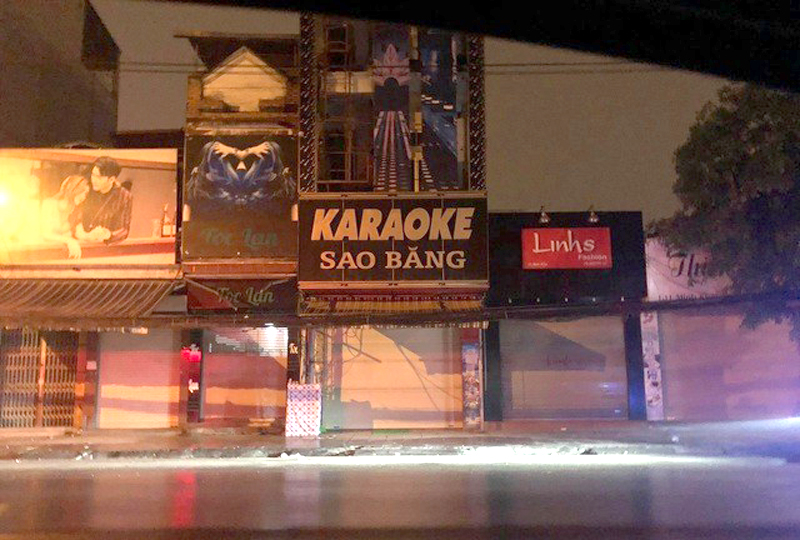 Quán karaoke Sao Băng bị lực lượng chức năng tỉnh Bắc Ninh xử lý vì vi phạm quy định về phòng chống dịch Covid-19