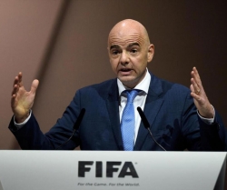 Chủ tịch FIFA yêu cầu các giải đấu không được tiếp tục khi chưa an toàn