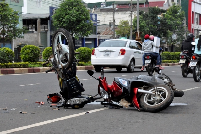 Thực hiện cách ly xã hội, tai nạn giao thông giảm nhưng xảy ra nhiều vụ đặc biệt nghiêm trọng