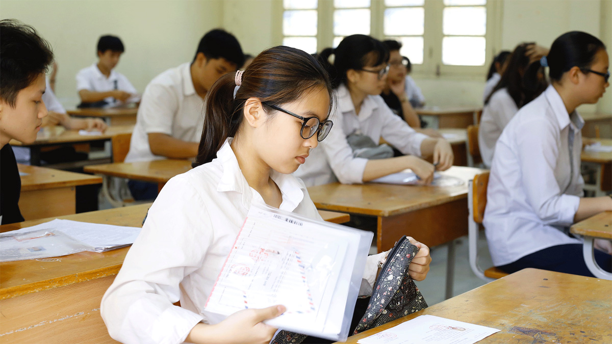 Sau khi bỏ môn thứ tư, học sinh thi vào lớp 10 ở Hà Nội cần lưu ý gì?